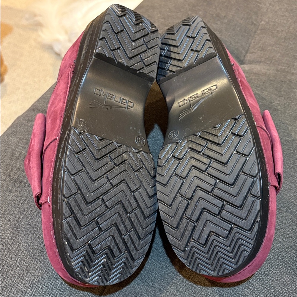 Dansko Women's Burgundy Mules with Bow Size 38 - Picture 4 of 4